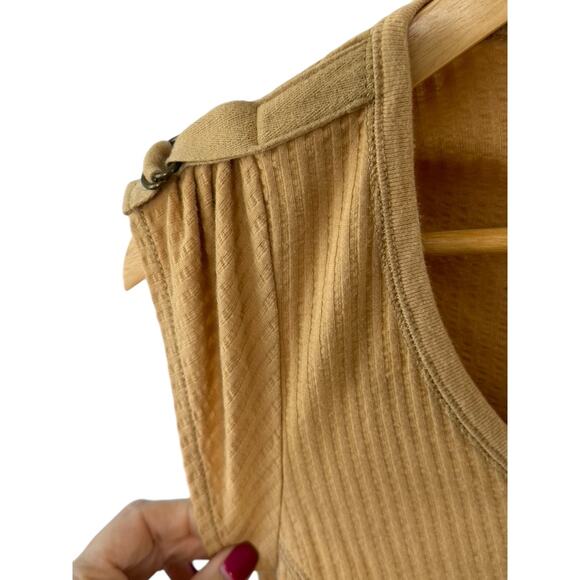 Calvin Klein Y2K Tan Cap Sleeve Ribbed Scoop Neck Top Sz Large Buckle Sleeves - Picture 6 of 10